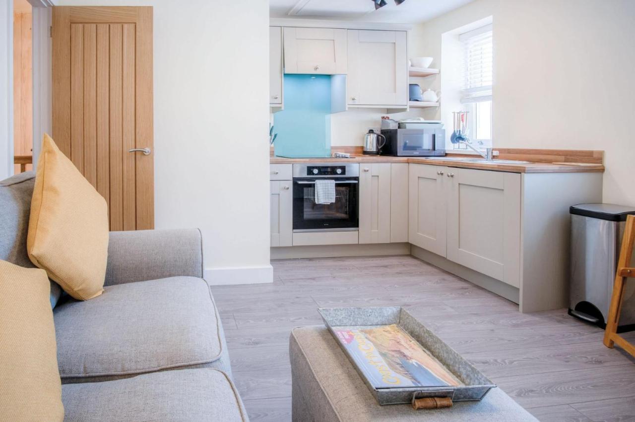 Myrtle - 1 Bedroom Apartment - Saundersfoot Exterior photo